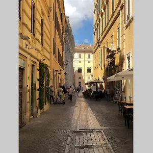 Apartment Chiara's Place At Pantheon - Your In Italy